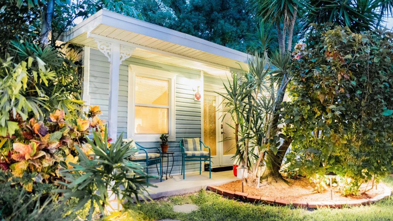 Meranova Guest Bed and breakfast 4*